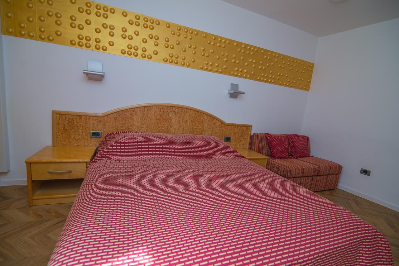 Bed&Breakfast Saturn Veli Losinj Ngoại thất bức ảnh
