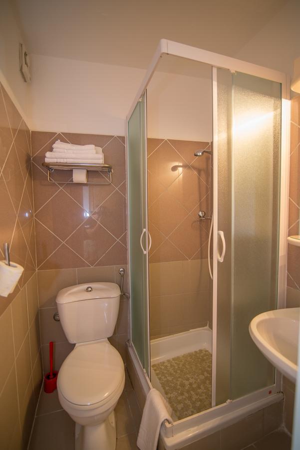 Bed&Breakfast Saturn Veli Losinj Ngoại thất bức ảnh